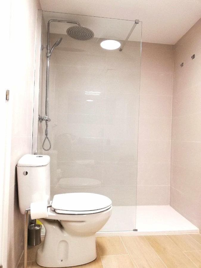 Mazi Apartments Suite Mataró Екстериор снимка