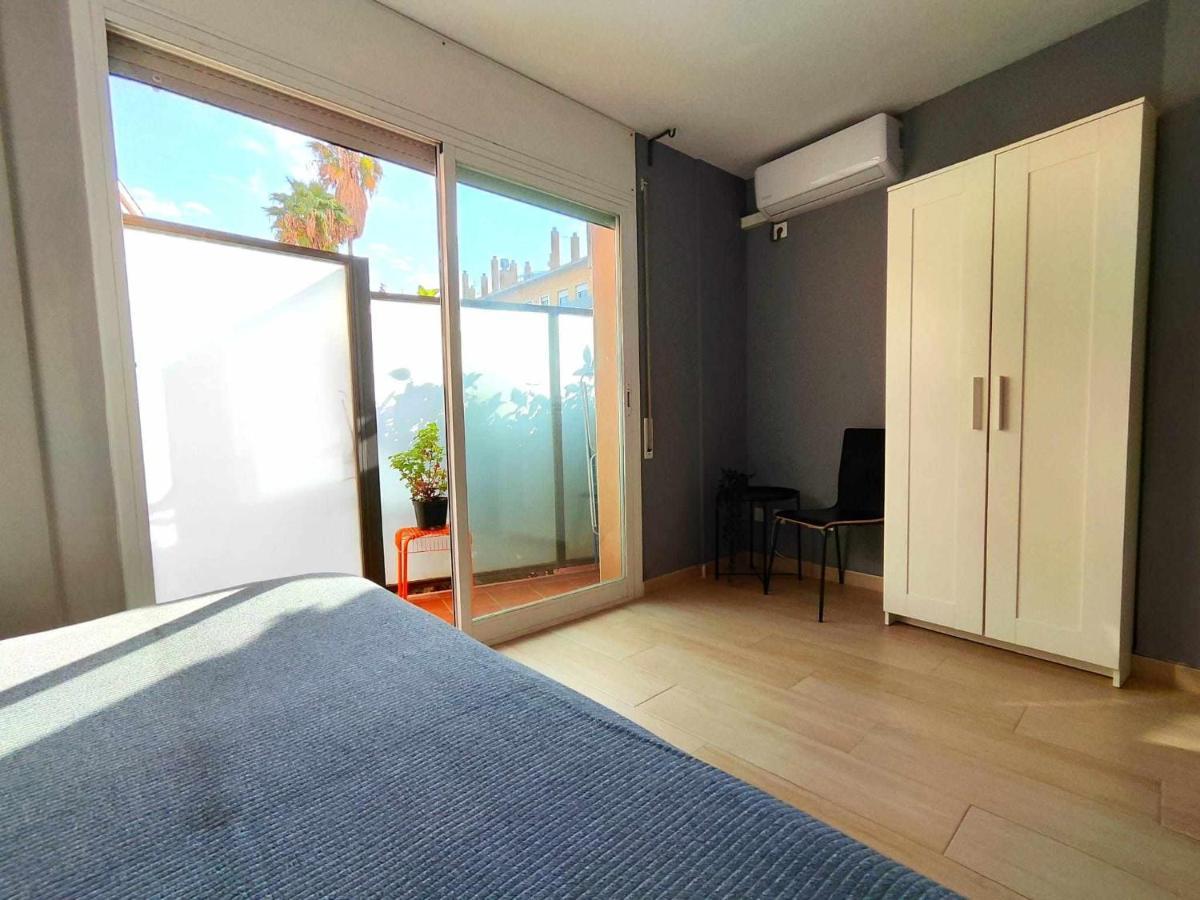 Mazi Apartments Suite Mataró Екстериор снимка