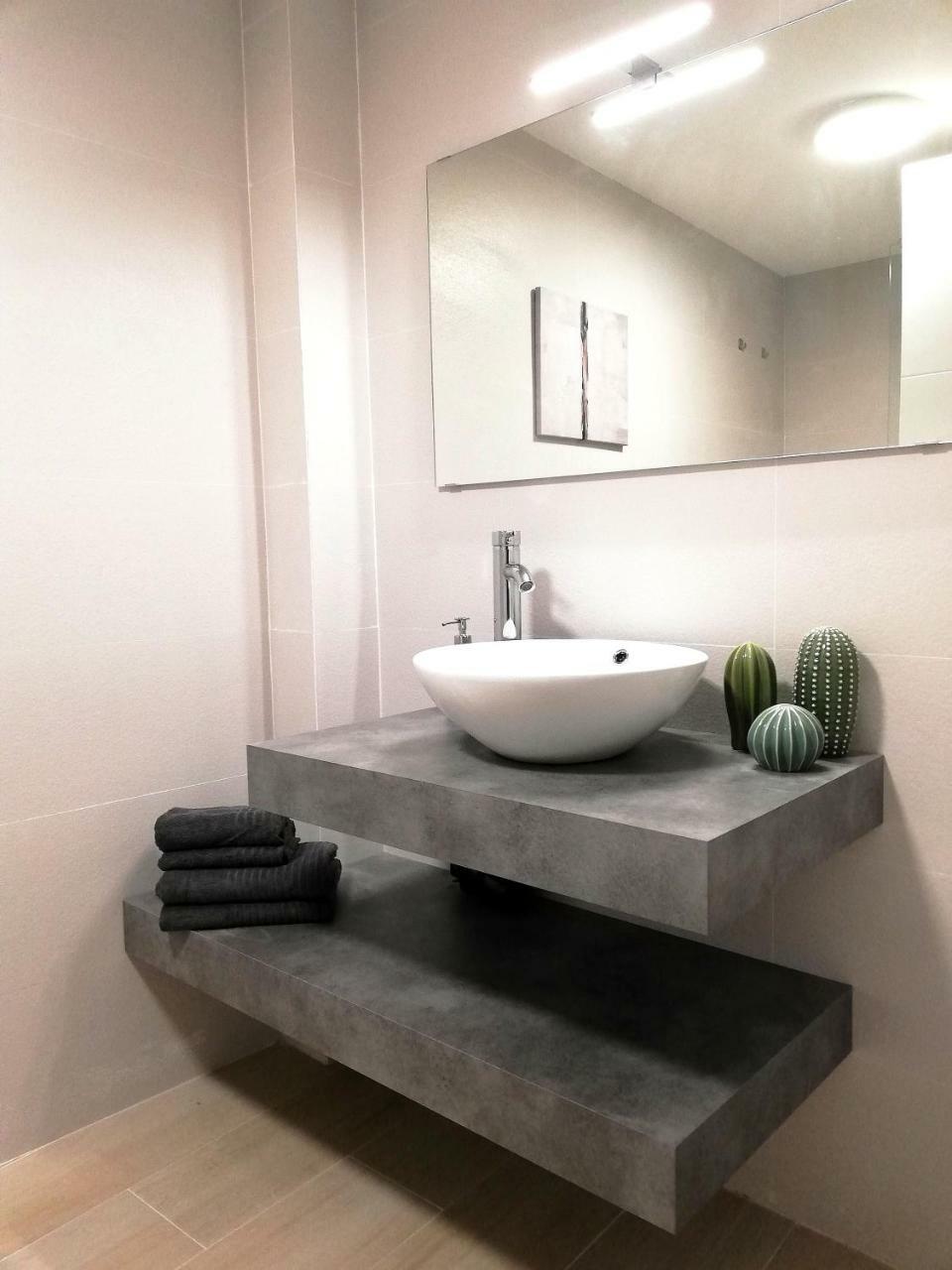 Mazi Apartments Suite Mataró Екстериор снимка